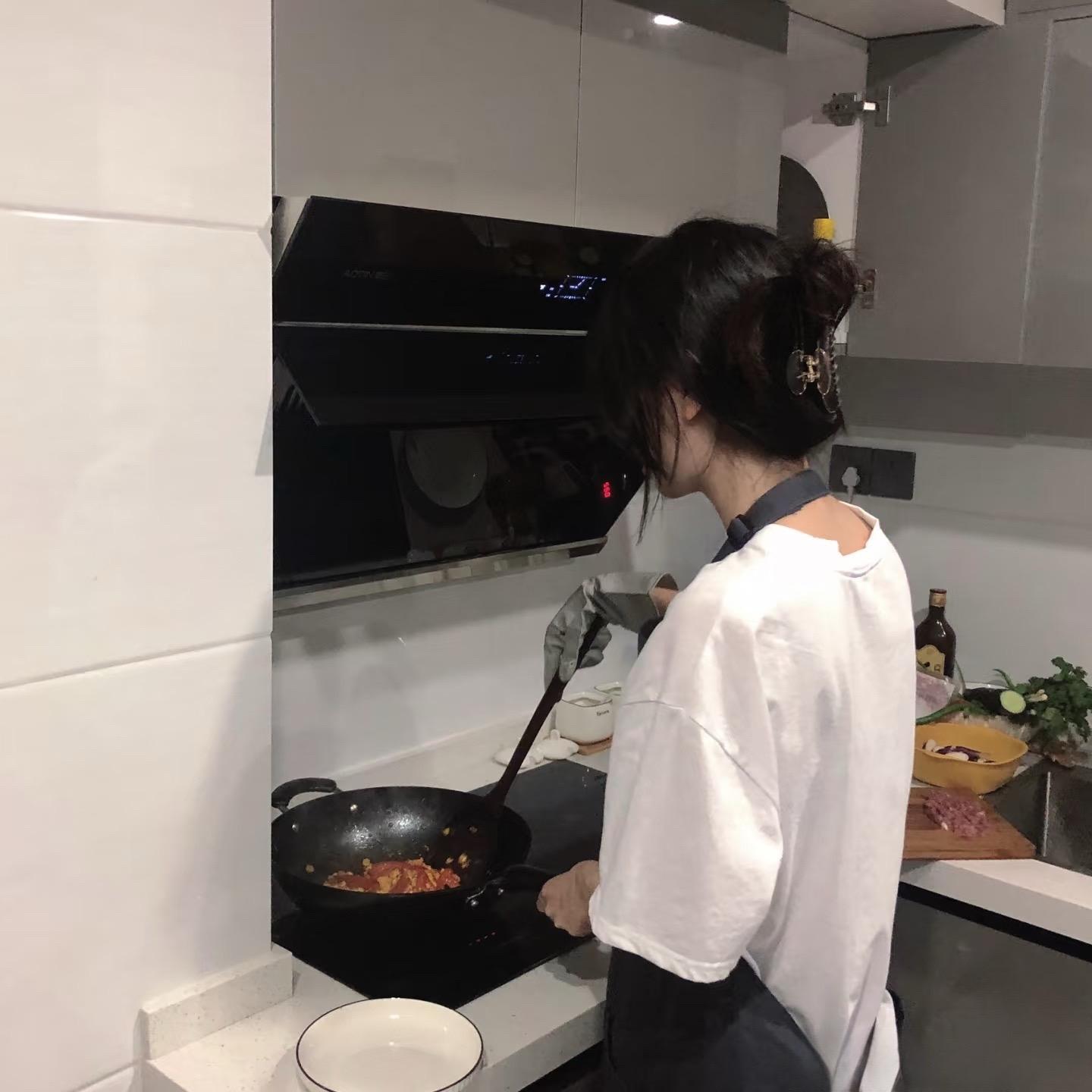 每日吃瓜美少女写真